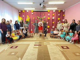 «Нежные, красивые, самые любимые» «Нежные, красивые, самые любимые».