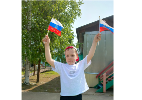 День России в группе "Звёздочки" День России в группе "Звёздочки".