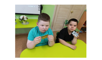 Какие бывают банковские еарточки Какие бывают банковские еарточки.