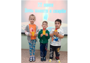 свечи из ТИКО-конструктора свечи из ТИКО-конструктора.
