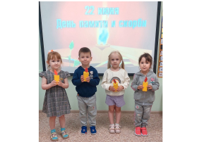 свечи из ТИКО-конструктора свечи из ТИКО-конструктора.